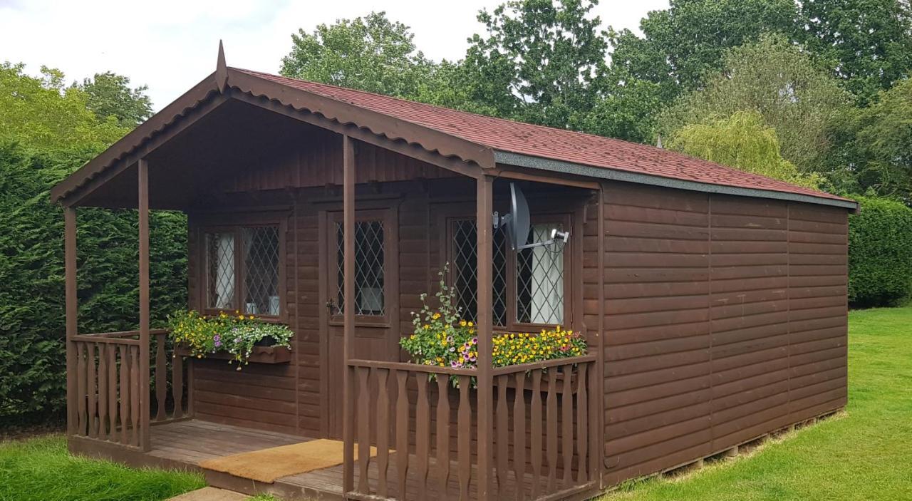 Elsenham Stansted Airport Cottage المظهر الخارجي الصورة